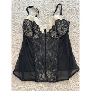 Victoria's Secret Women's Black and Cream Lace Corset top, size 34C